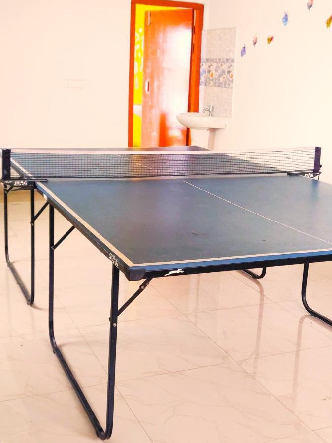 Hotel Cupidtrails Backpacker'S Penthouse Guwahati Esterno foto